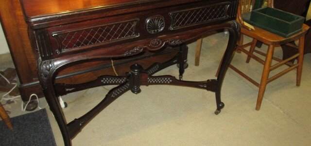 Mahognay Games Table Mahognay Games Table